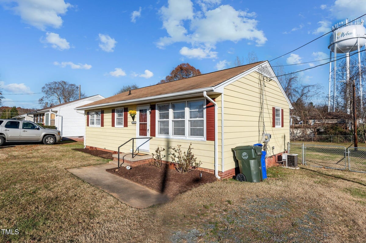 113 S Tenth Street, Mebane NC 27302