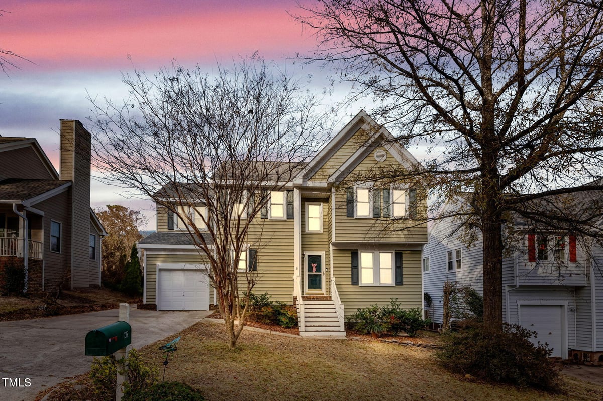 215 Old Dock Trail, Cary NC 27519