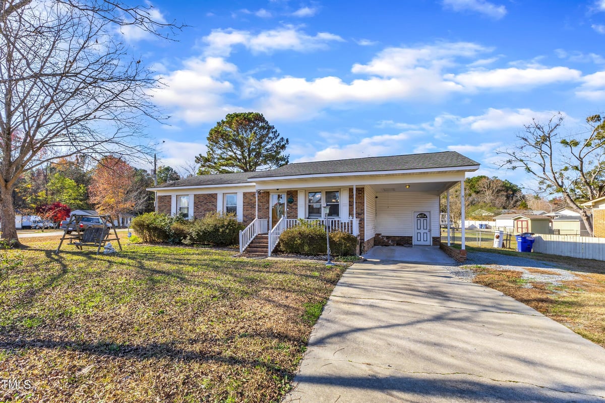 201 Barbour Road, Smithfield NC 27577