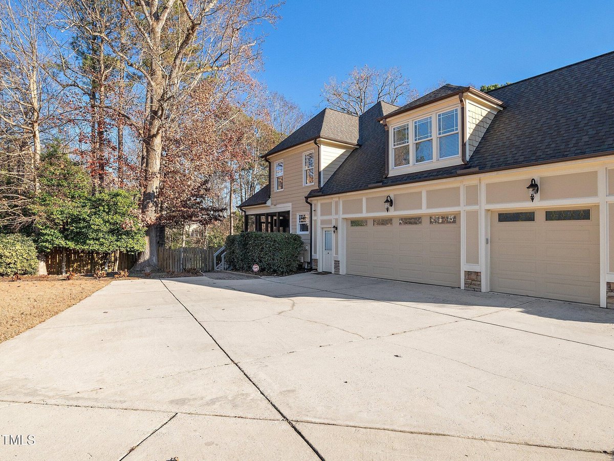 3000 Dogwood Valley Court, Raleigh NC 27616