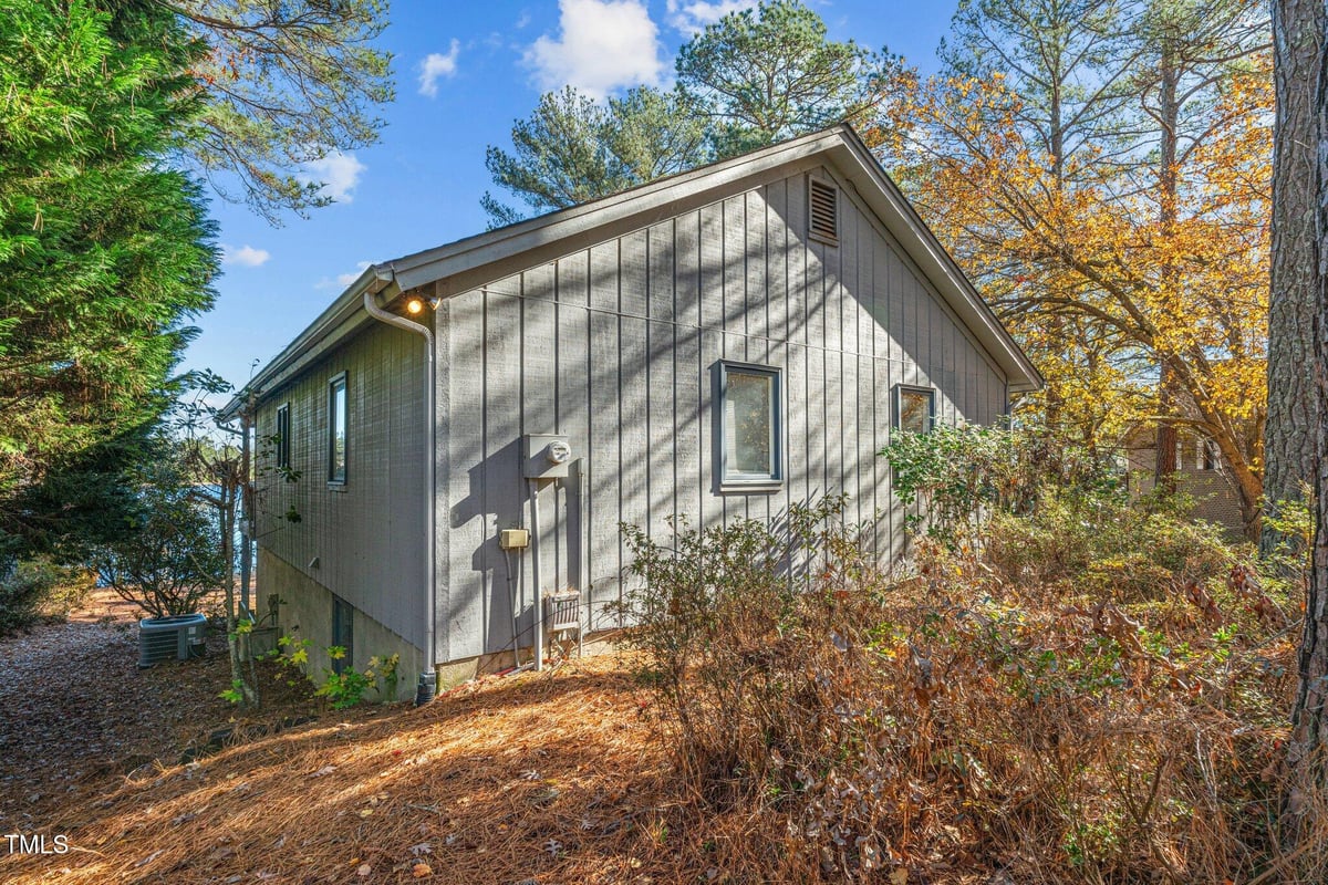 148 Silver Lake Pt Point, Sanford NC 27332