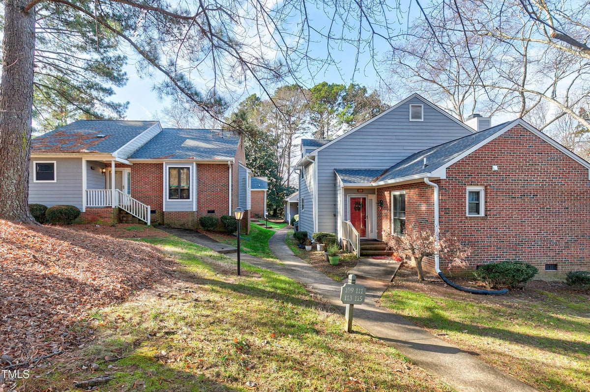 115 Clancy Circle, Cary NC 27511