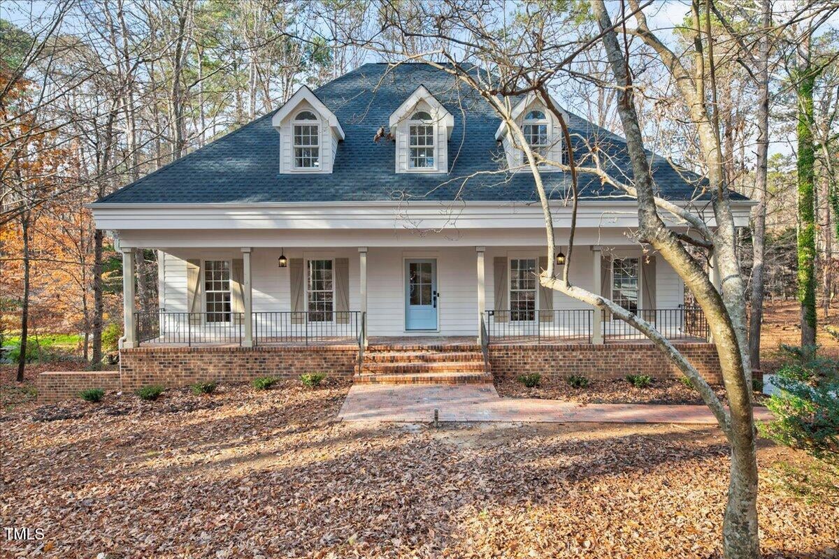 221 Huntington Drive, Chapel Hill NC 27514