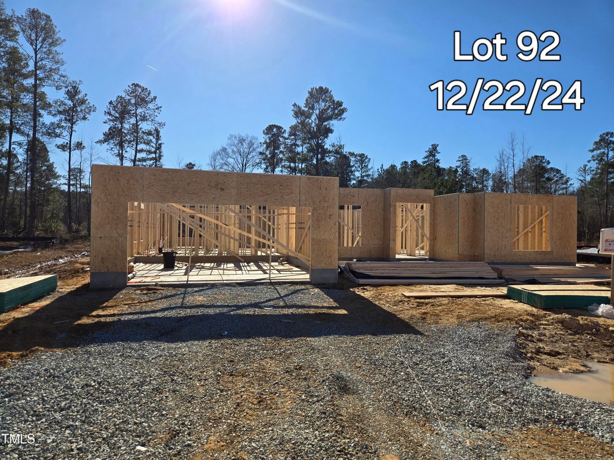 37 Streamline Court, Lillington NC 27546