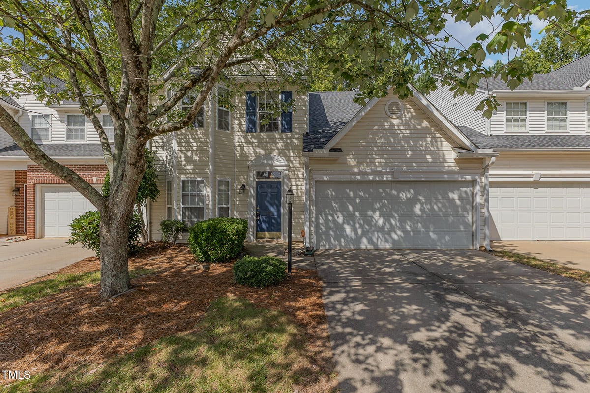 1031 Lake Moraine Place, Raleigh NC 27607