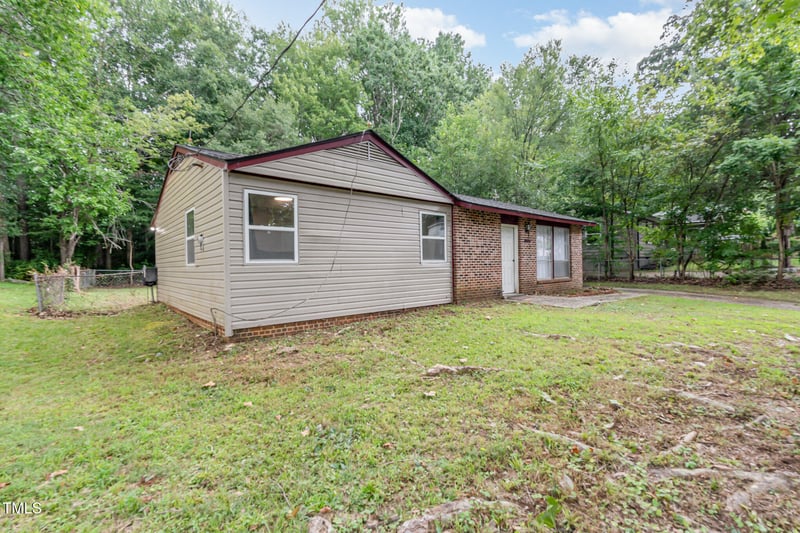 2025 Atkins Dr, Raleigh, NC 27610