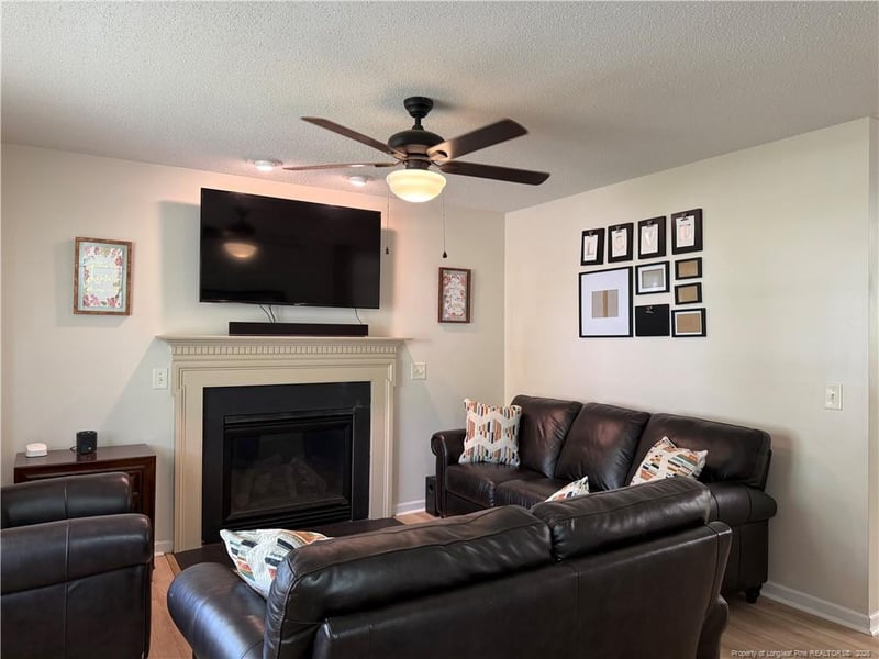 2025 Fairview Ln, Sanford, NC 27330