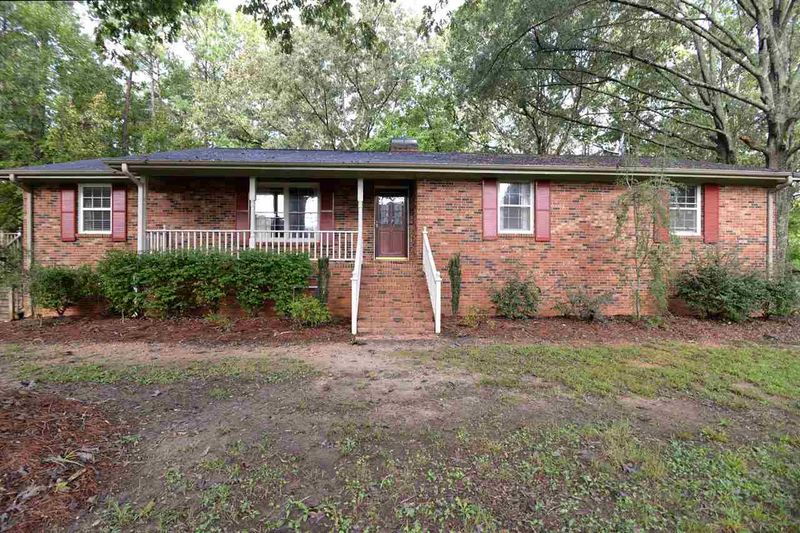 2025 Government Rd, Clayton, NC 27520