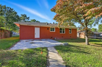 2025 Poplar Dr, Fayetteville, NC 28304