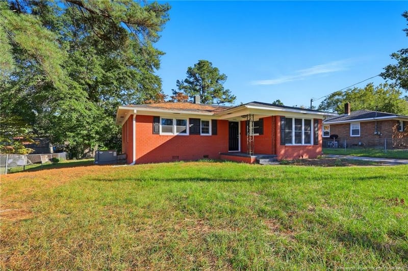 2025 Poplar Dr, Fayetteville, NC 28304