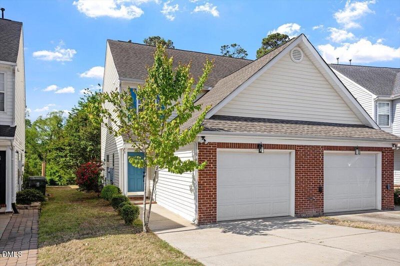 2025 Thornblade Dr, Raleigh, NC 27604