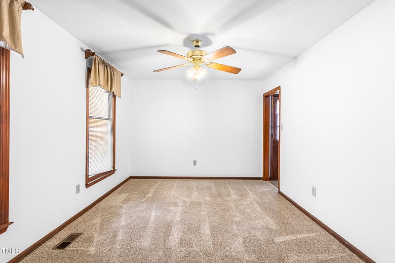 2025 Walden Way, Clayton, NC 27527
