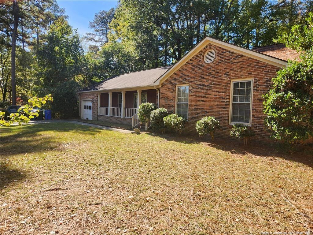 211 Viking Road, Fayetteville NC 28303