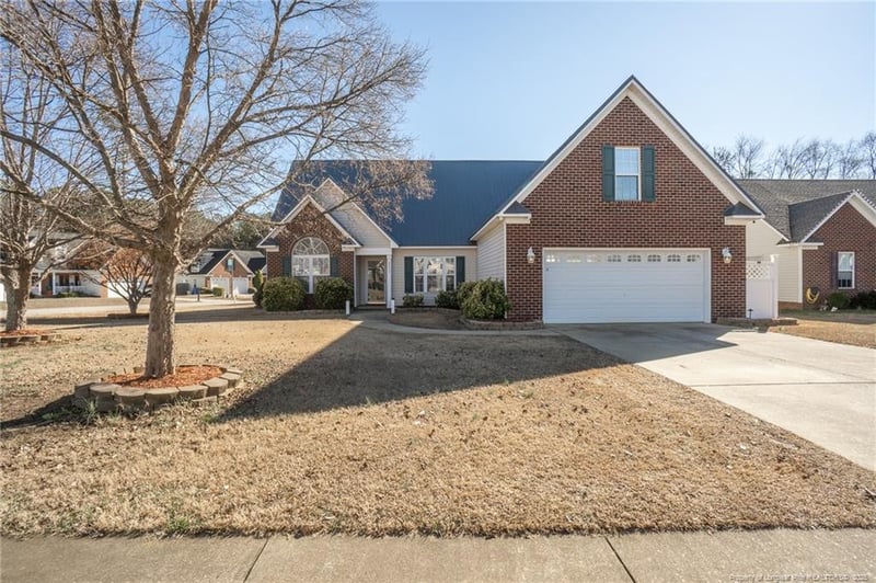 8233 English Saddle Dr, Fayetteville, NC 28314