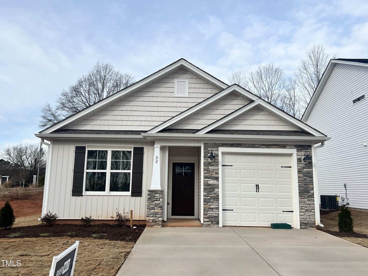 32 S Mistflower Street, Clayton NC 27520