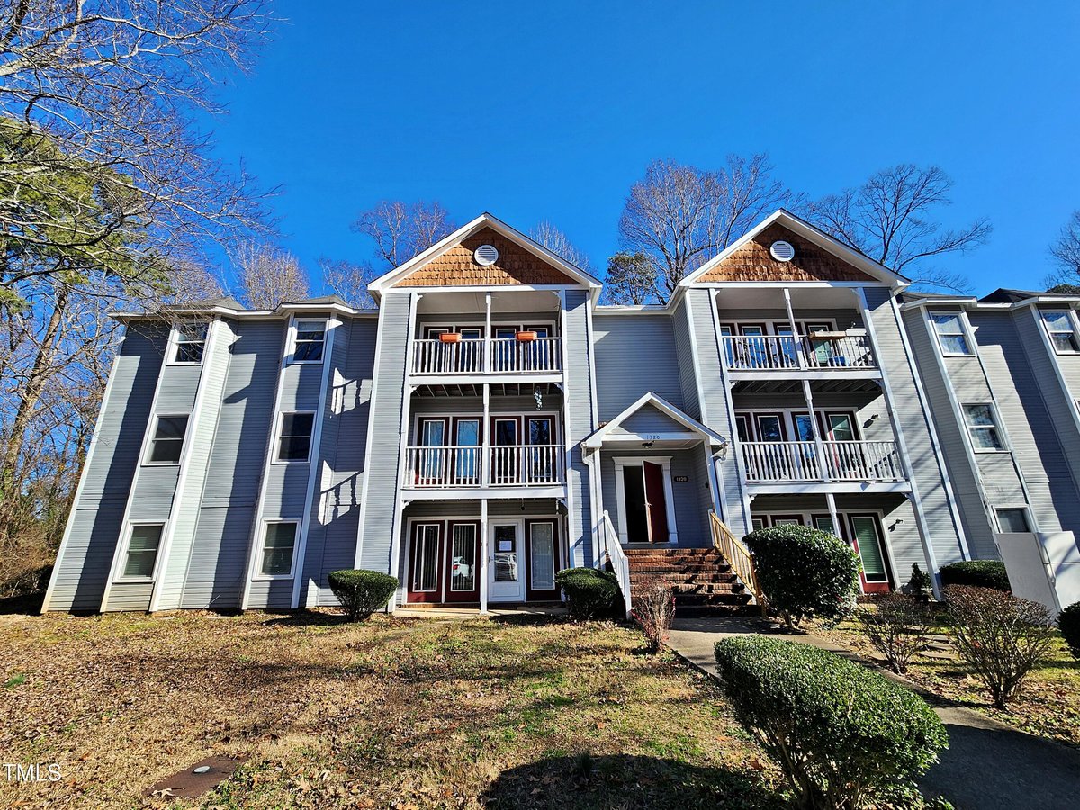 1320 Park Glen Drive # 103, Raleigh NC 27610