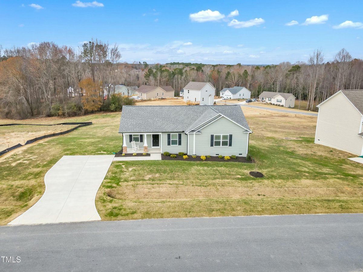 120 Starry Sky Drive, Benson NC 27504