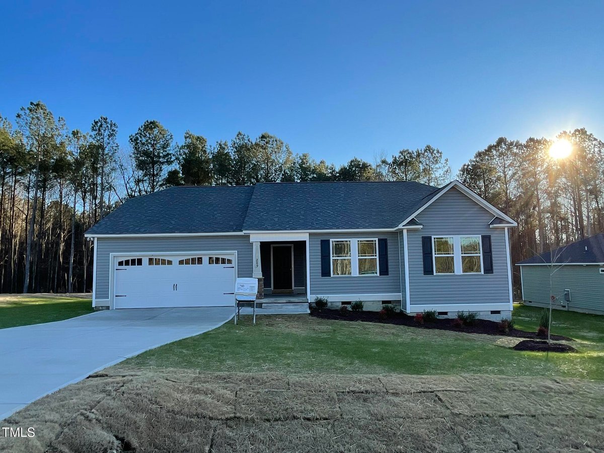 289 Magnolia Run Way, Benson NC 27504