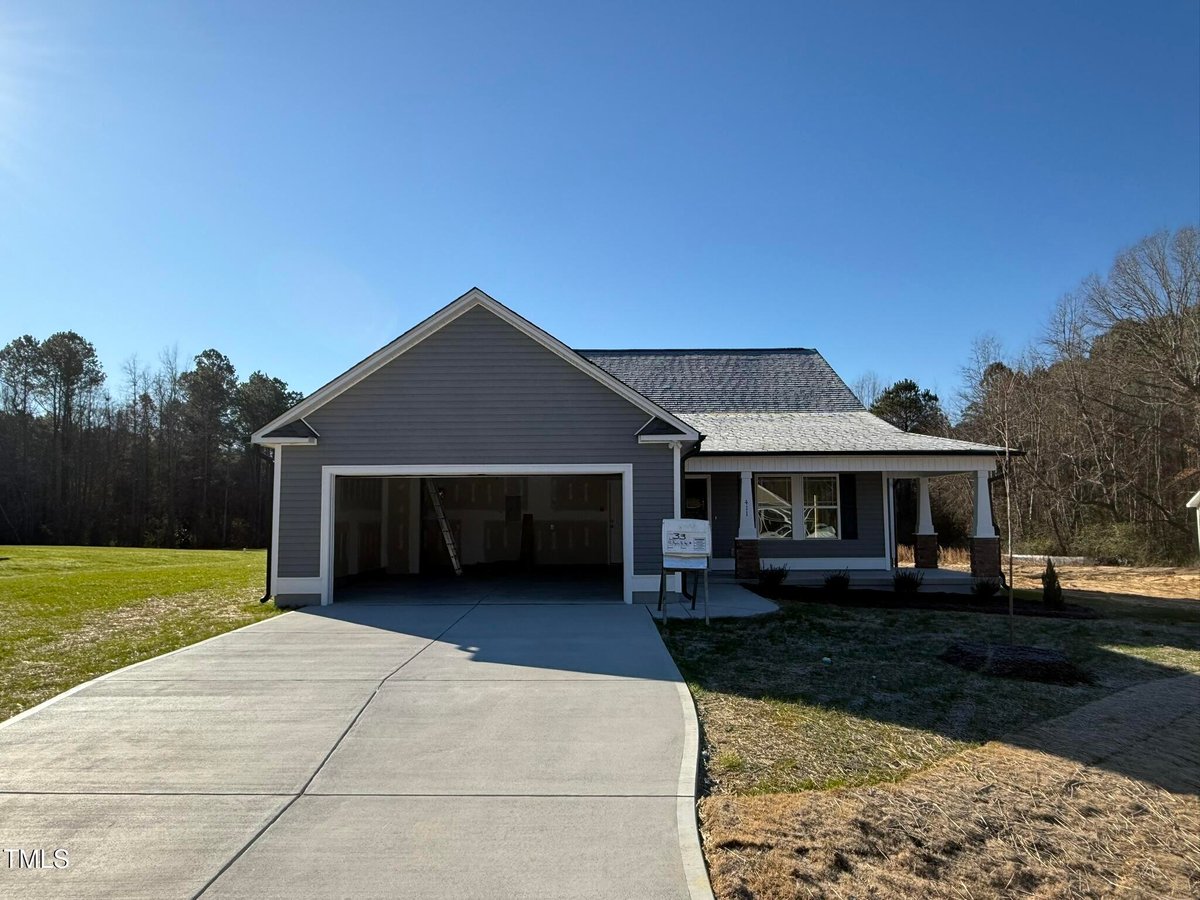 411 Magnolia Run Way, Benson NC 27504