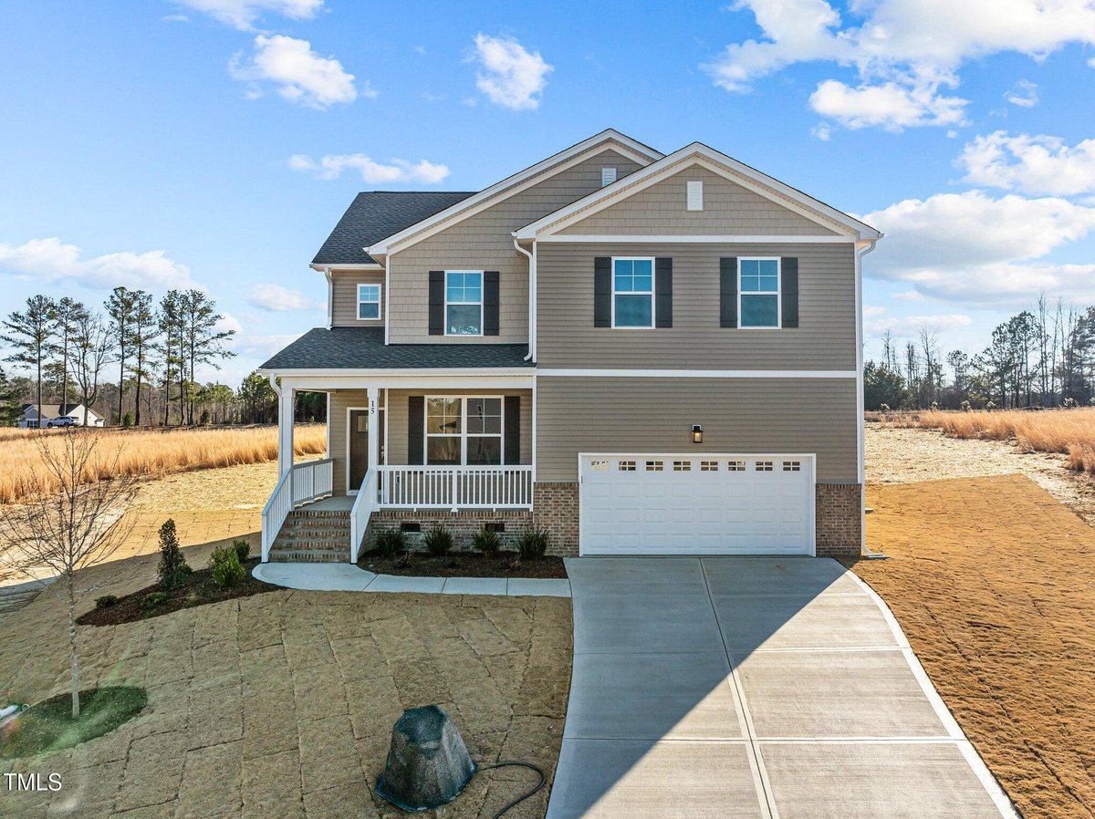 15 Diamond Creek Drive, Zebulon NC 27597