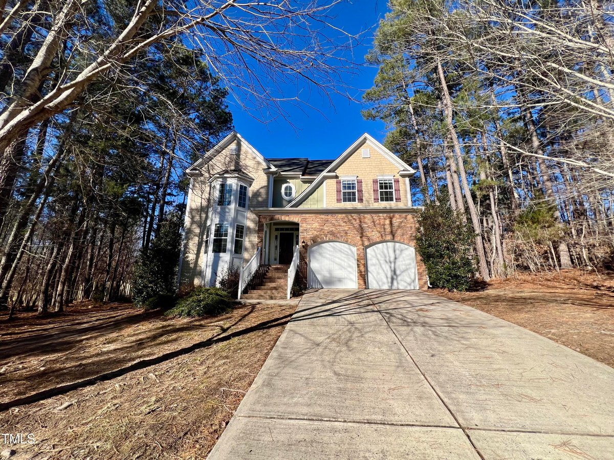 108 S Duelling Oaks Drive, Chapel Hill NC 27517