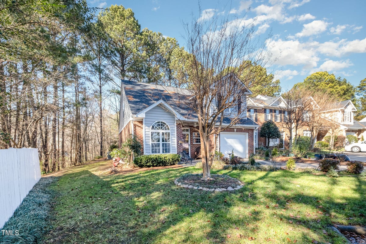 2112 White Pond Court, Apex NC 27523