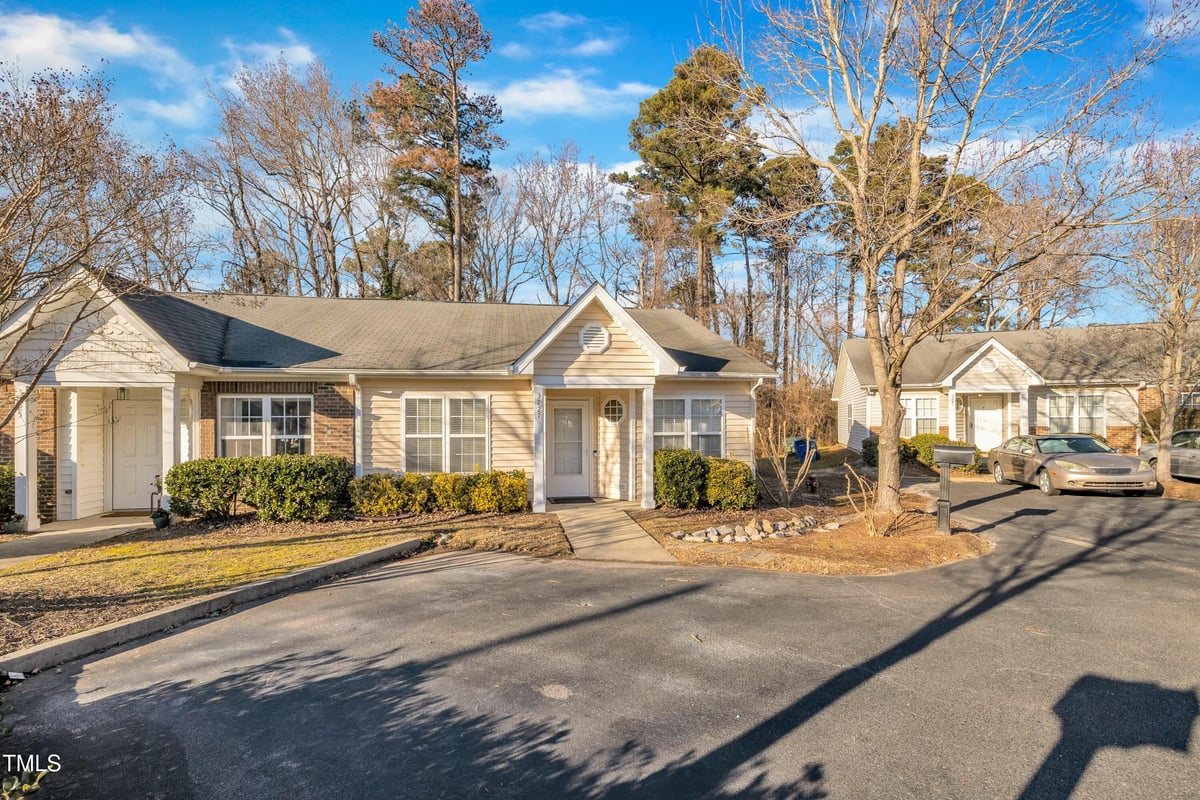 3727 Votive Lane, Raleigh NC 27604