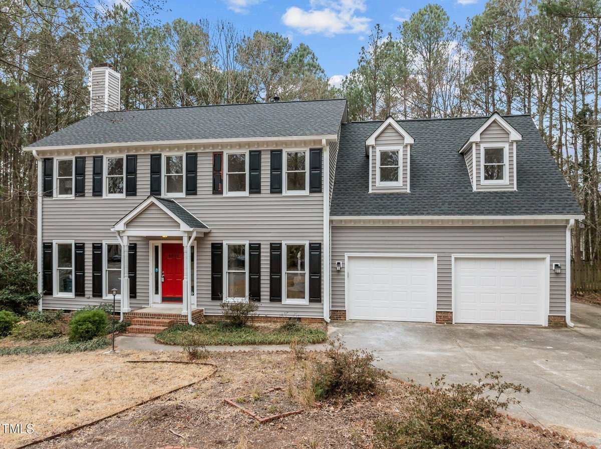 4801 Daysprings Court, Apex NC 27539