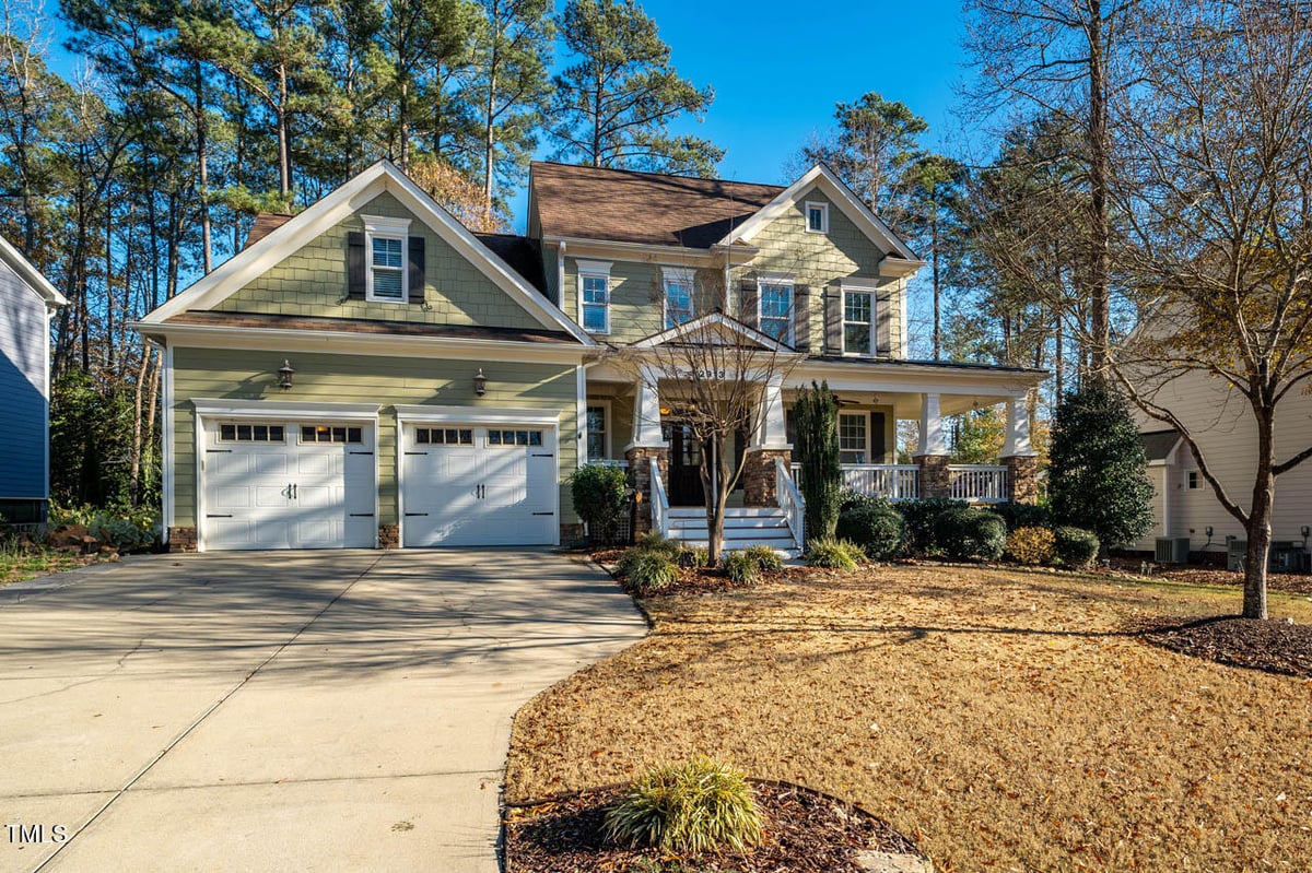 2913 Brighton Bluff Drive, Apex NC 27539