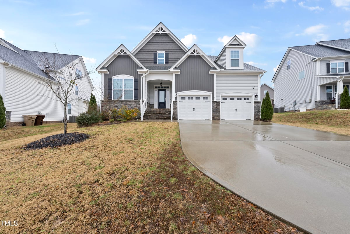 195 Belleforte Park Circle Circle, Garner NC 27529