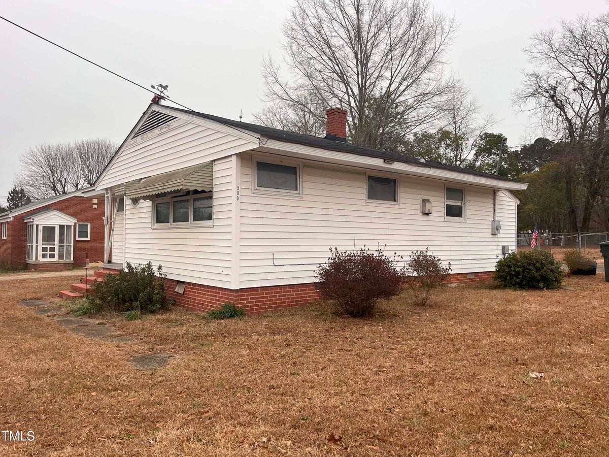 508 E Mcneill Street, Lillington NC 27546