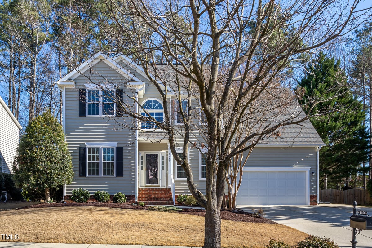 2408 Hidden Meadow Drive, Fuquay Varina NC 27526