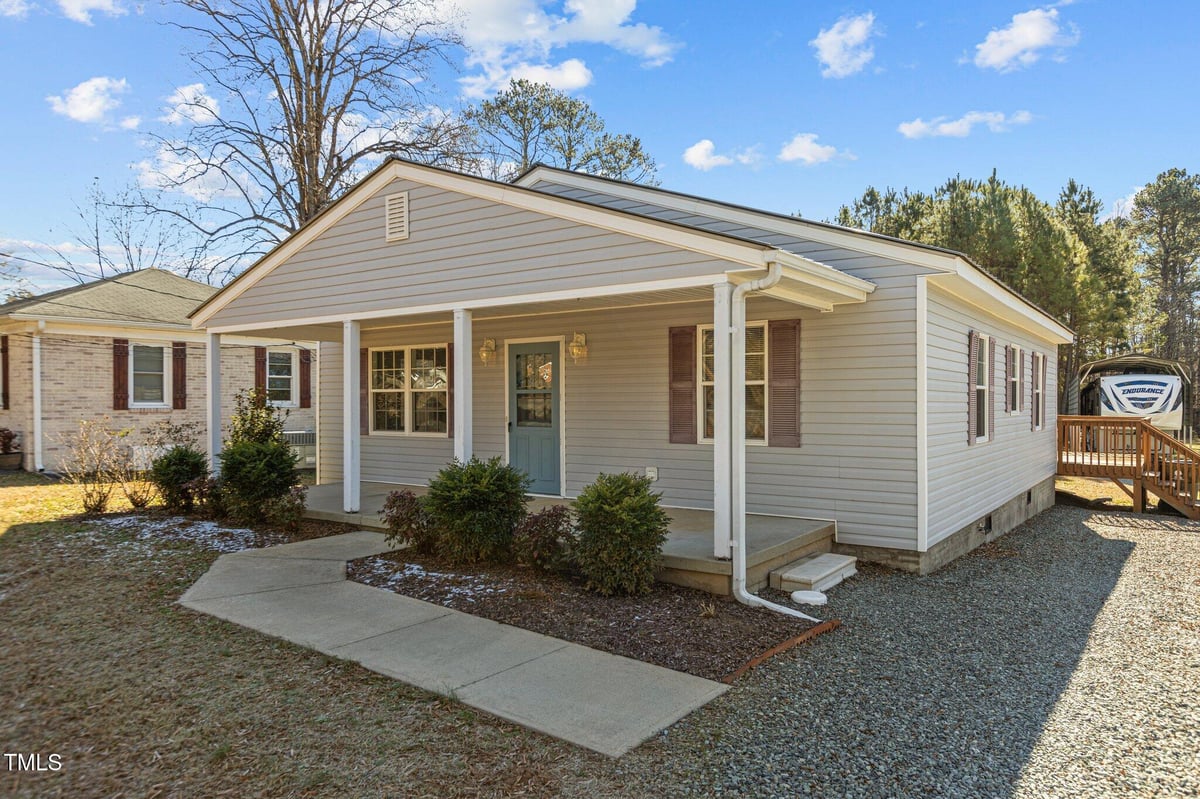 75 Old Goldston Road, Pittsboro NC 27312