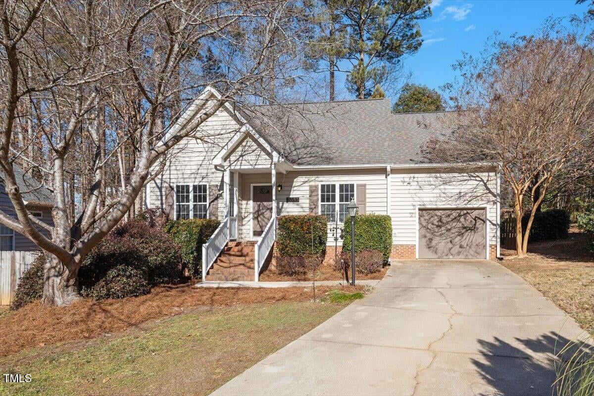 2633 Farlow Gap Lane, Raleigh NC 27603