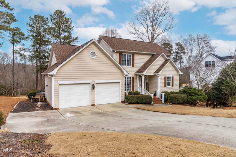 306 Neuse Ridge Drive, Clayton NC 27527