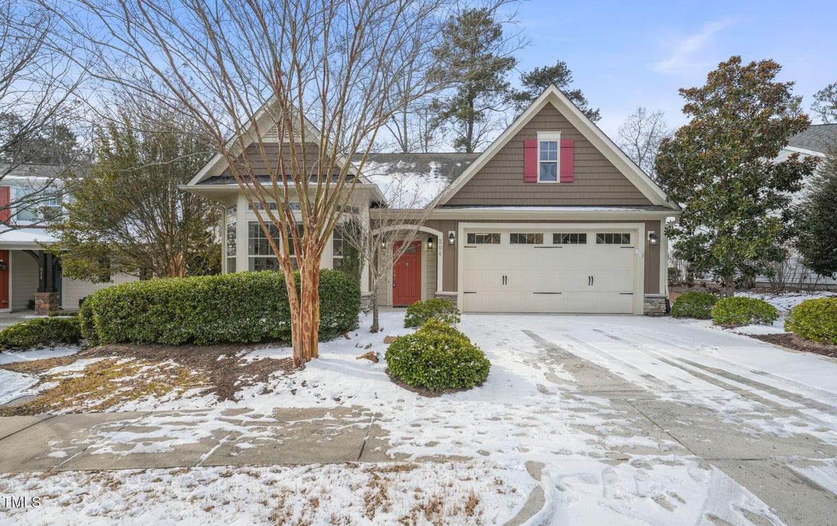 204 Serenity Hill Circle, Chapel Hill NC 27516