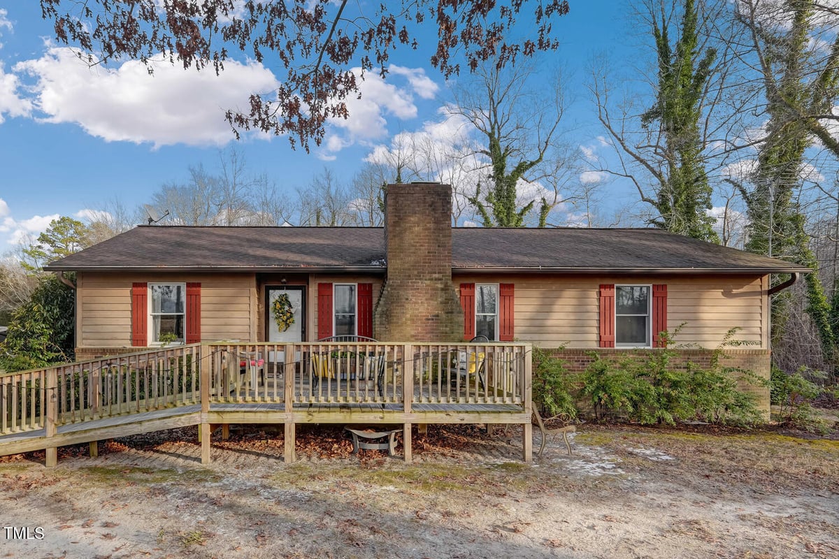 3817 Nc-119, Mebane NC 27302