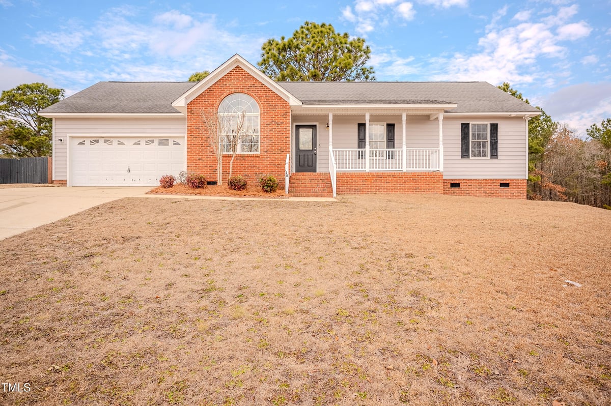 118 Colonial Hills Drive, Lillington NC 27546