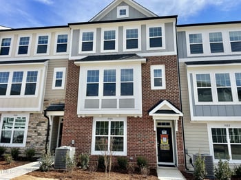 3024 Freewinds Way # 49, Cary NC 27519