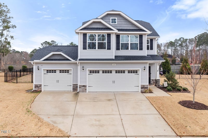 176 E Ravano Drive, Clayton NC 27527