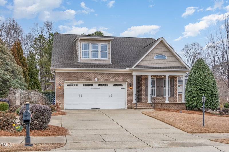 453 Sippihaw Oaks Drive, Fuquay Varina NC 27526