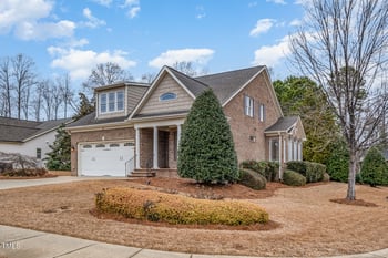 453 Sippihaw Oaks Drive, Fuquay Varina NC 27526