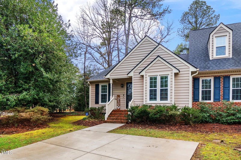 101 Heatherwood Drive, Apex NC 27502