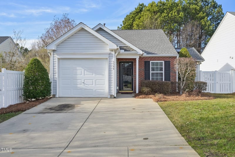 5548 Roan Mountain Place, Raleigh NC 27613