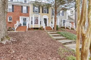 4523 Hamptonshire Dr, Raleigh, NC 27613