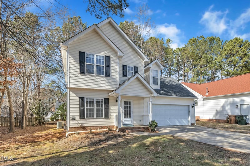 112 Wellspring Drive, Holly Springs NC 27540