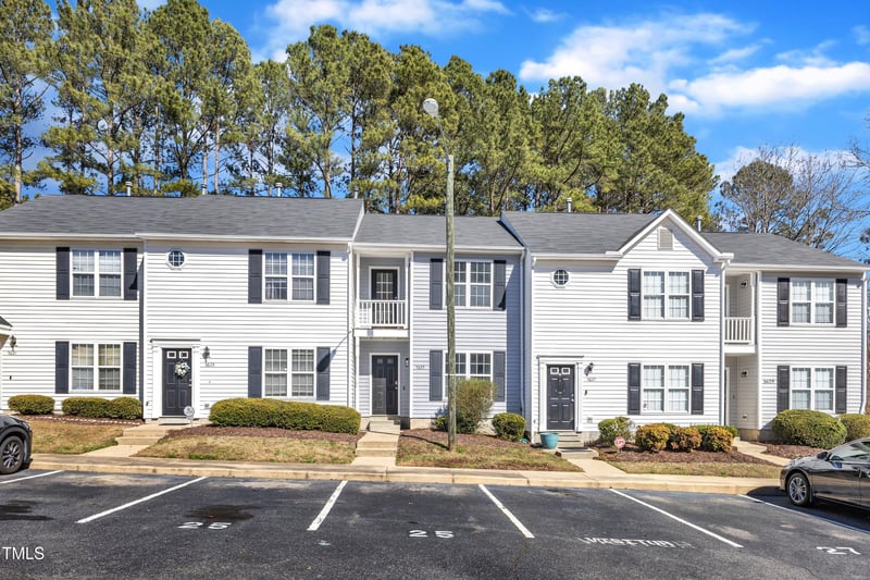 5625 Fieldcross Court, Raleigh NC 27610