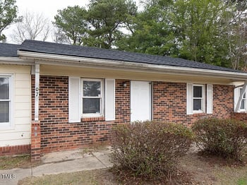 6507 Amanda Cir, Fayetteville, NC 28304