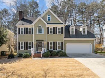 112 Huntsmoor Ln, Cary, NC 27513