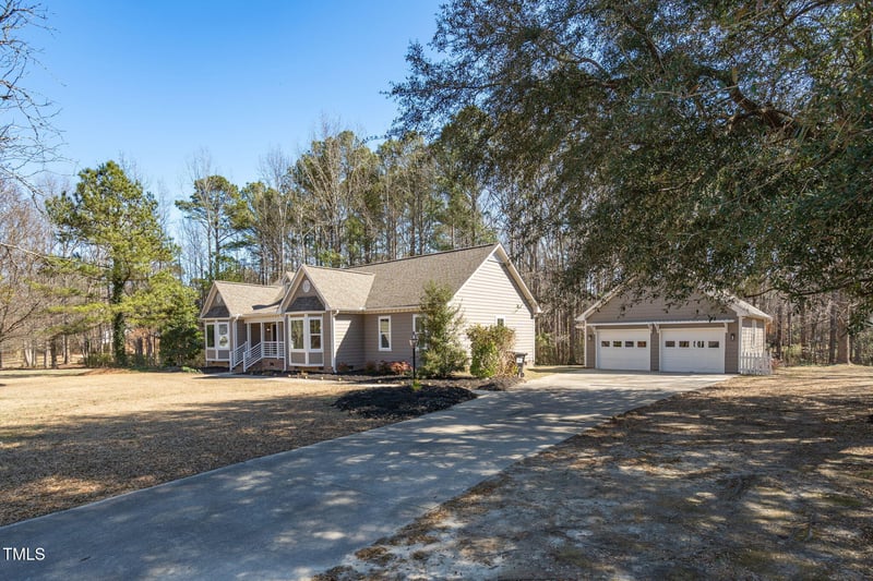 2432 Mary Marvin Trl, Fuquay Varina, NC 27526